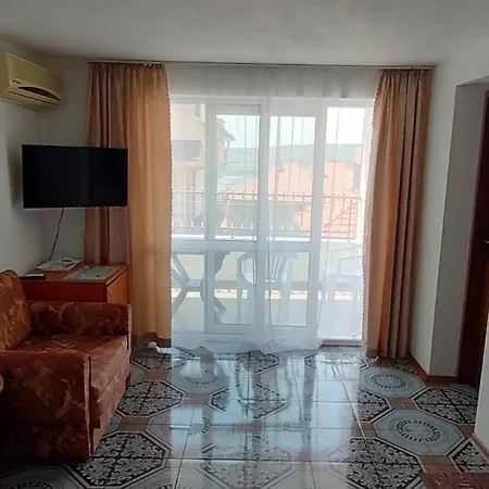 בית הארחה Via Maris 3*